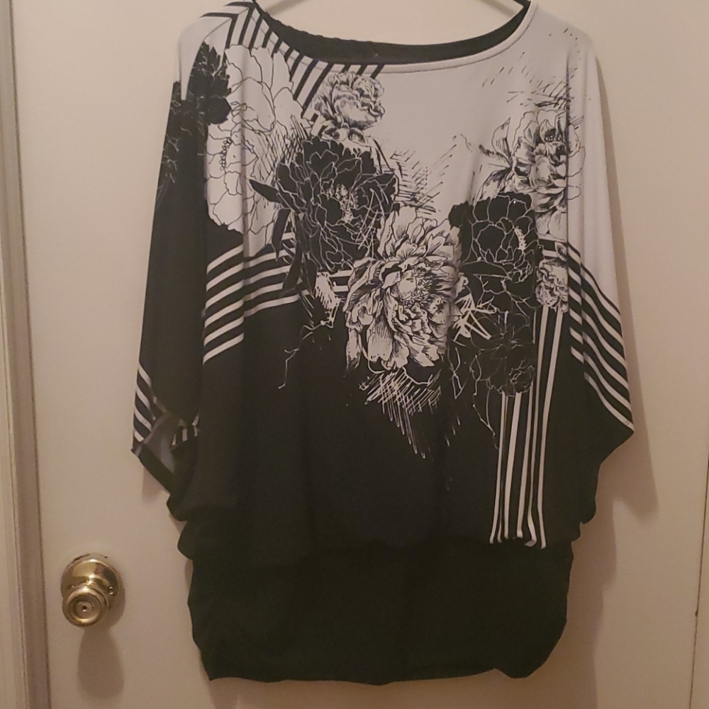 Alfani woman dolman sleeve blouse